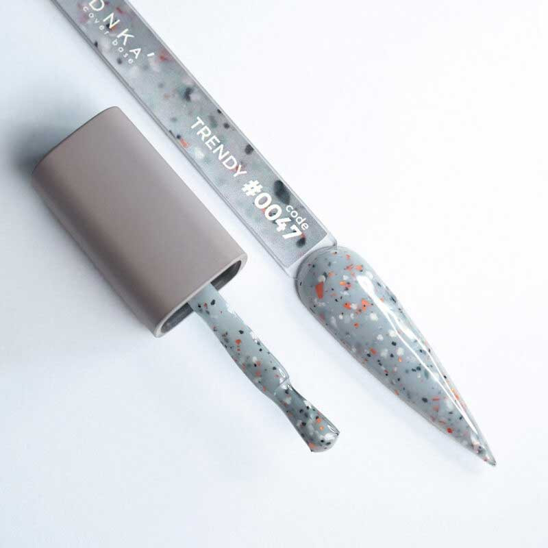 Камуфлирующая база для ногтей No. 0047 Trendy DNKa