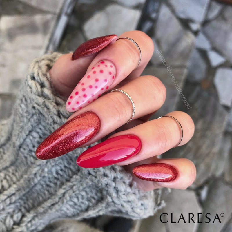 Цветной гель-лак Claresa Kiss Me! № 4, 5 ml.