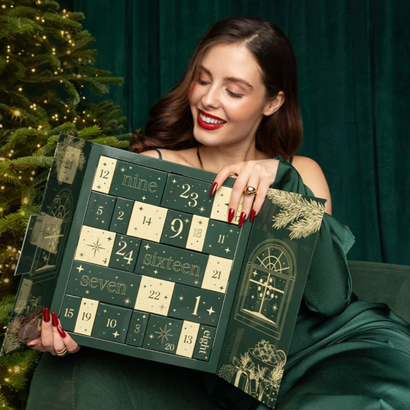Advent Calendar NeoNail - Beauty Feels Like Home