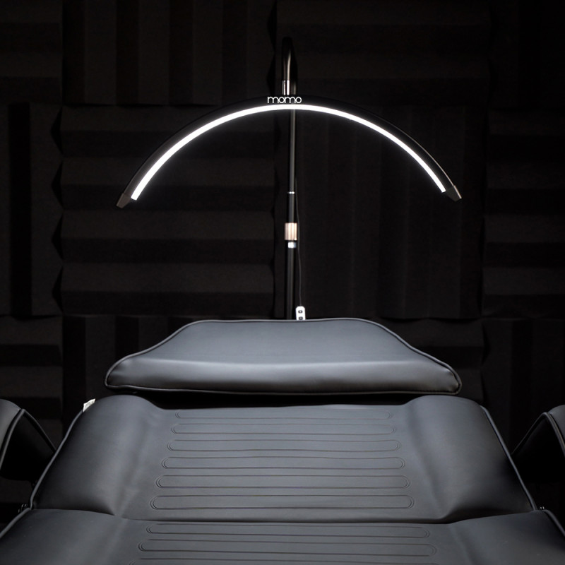 Eyelash treatment lamp MOMO MX6 black