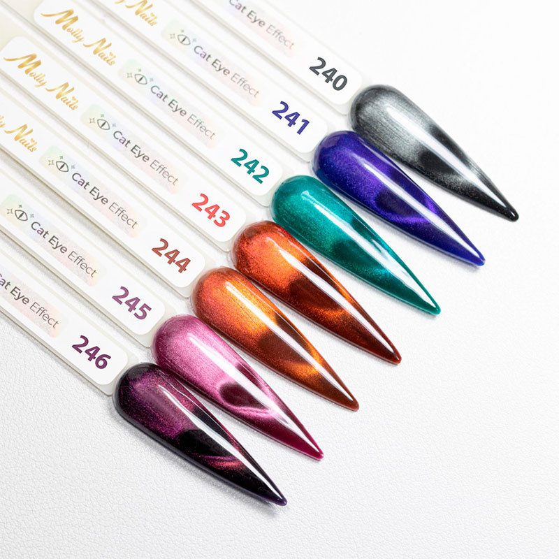 Гель-лак Cat Eye Molly Lac Seduction Nr 243 – 8г
